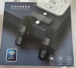 Wireless Lavalier Microphone 2 Mic Set for iPhone Lightning Vlog Interview NEW